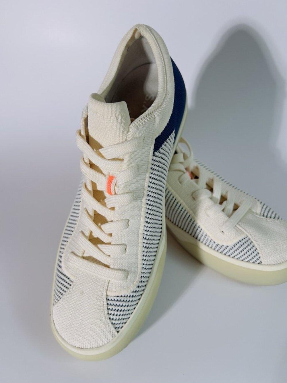 Rothy’s Women’s Knit Lace Up Sneakers Blue White Size 7 Comfort Shoes No Box - Picture 3 of 11